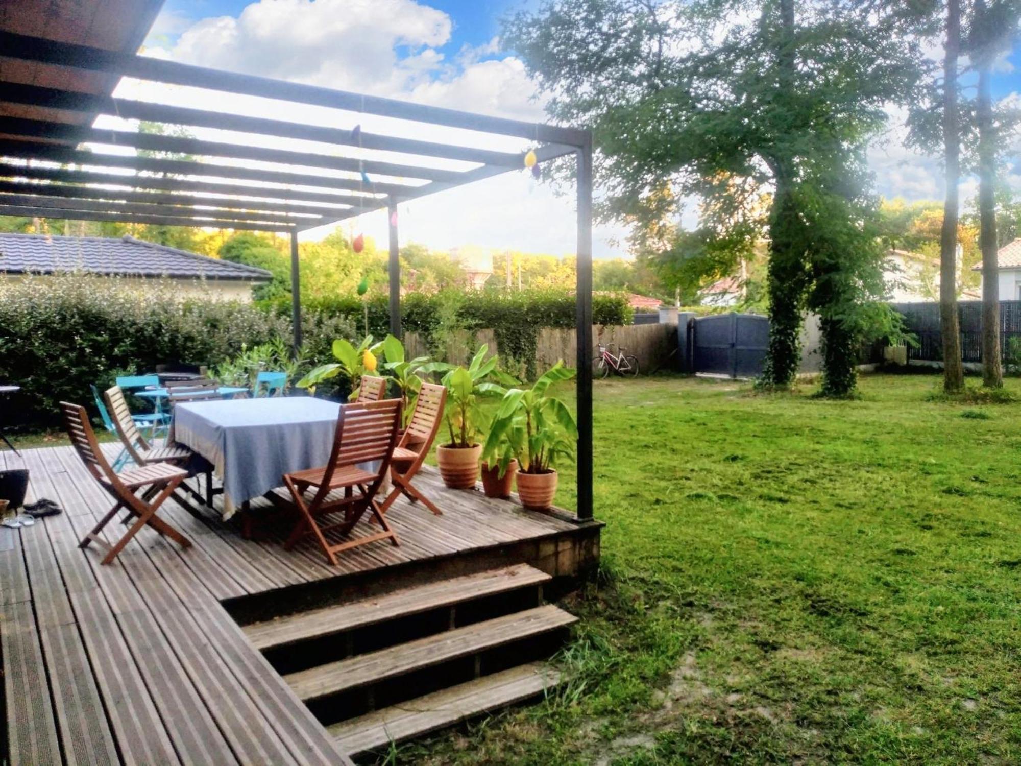 Maison Spacieuse A Saint Selve Avec Jardin Et Barbecue 125 M² Exterior photo