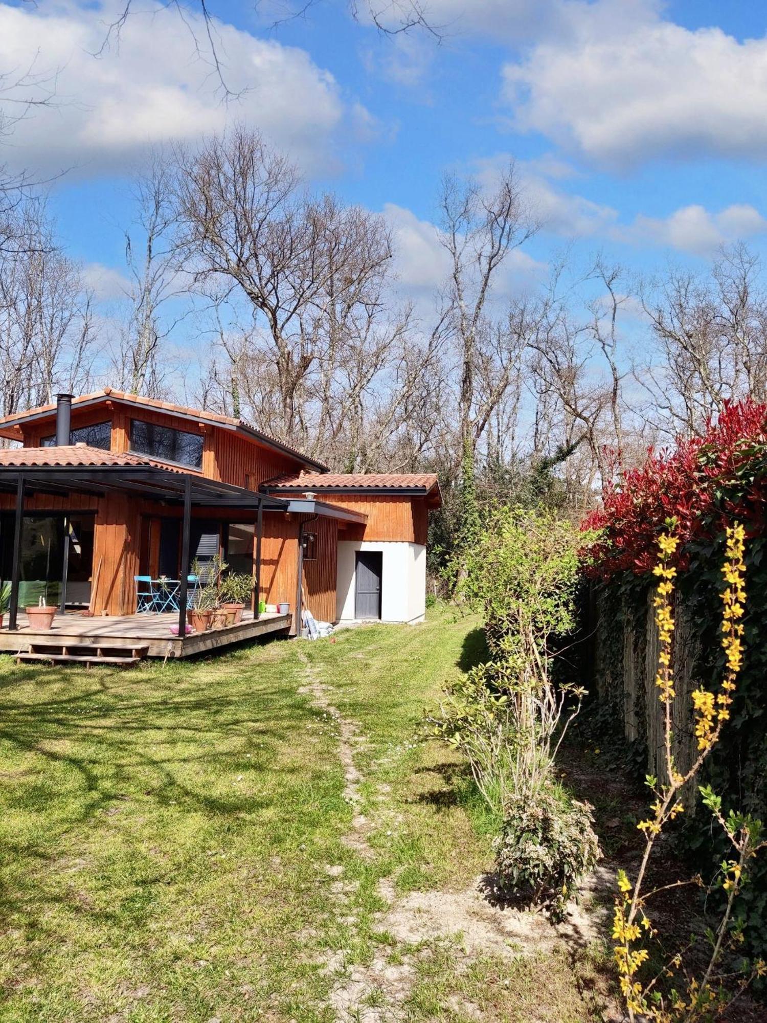 Maison Spacieuse A Saint Selve Avec Jardin Et Barbecue 125 M² Exterior photo